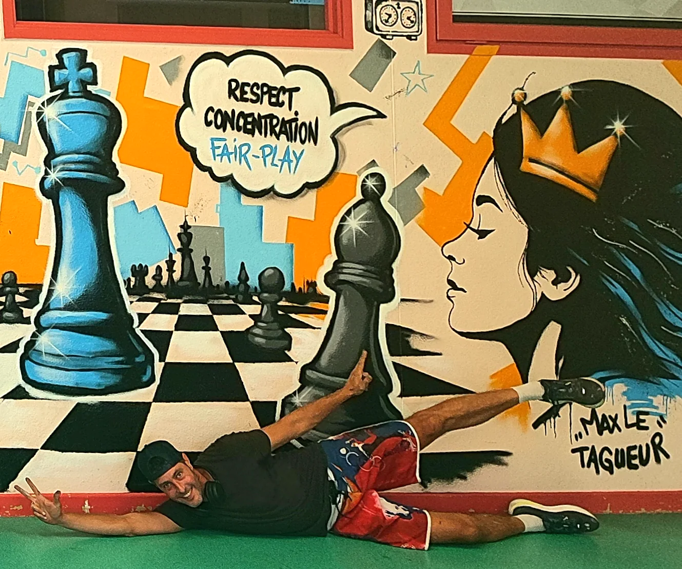 Fresque murale autour des échecs